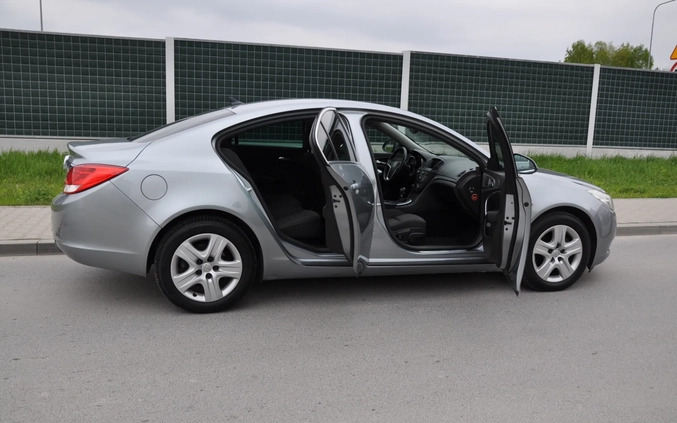 Opel Insignia cena 22900 przebieg: 266327, rok produkcji 2012 z Sucha Beskidzka małe 667